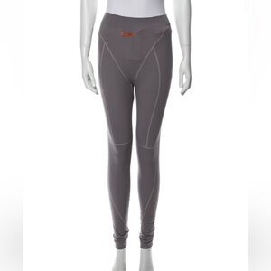 Heron Preston Gray High-Waisted Leggings and top